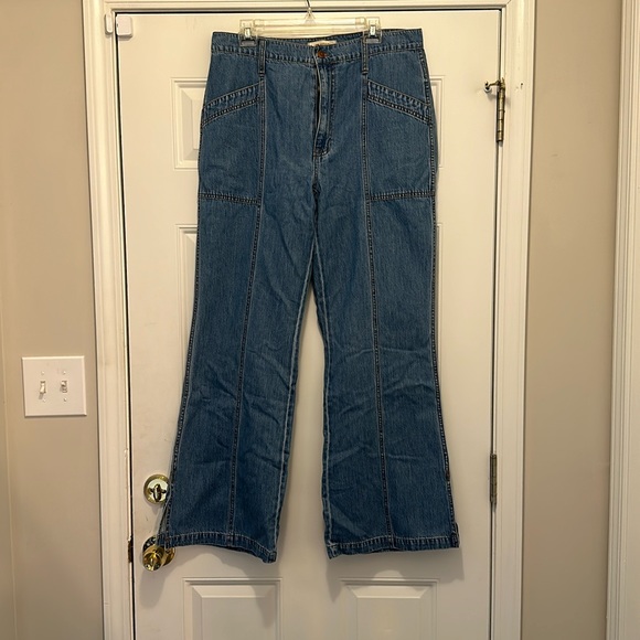 MADEWELL 70’s inspired fit and flare jeans - Picture 4 of 9